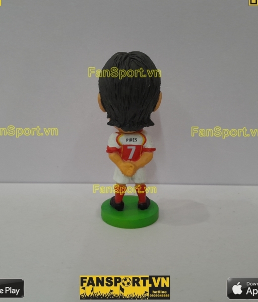 Tượng Robert Pires Arsenal 2004 2005 home Fan Favorite FF161 prostars