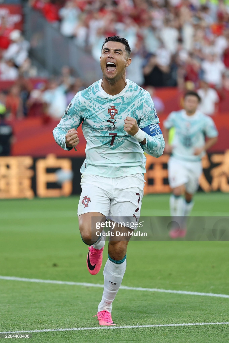 Áo đấu Ronaldo 7 Portugal 2026 2027 away shirt jersey 783288 Puma BNWT
