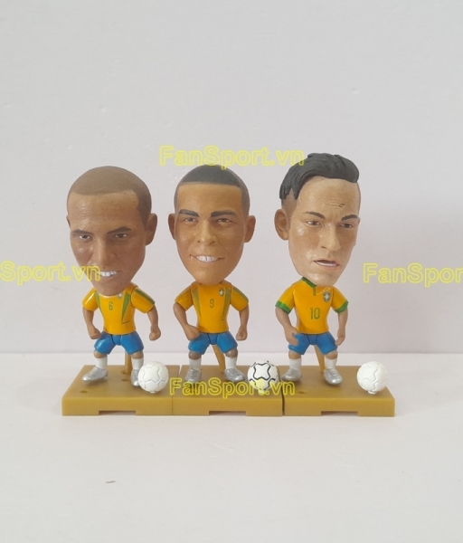 Set 3 tượng Carlos Ronaldo Neymar Brazil home yellow soccerwe plus