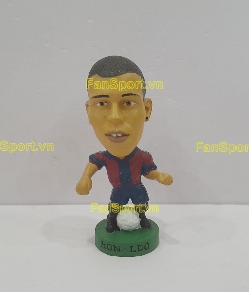 Tượng Ronaldo 9 Barcelona 1995 1996 1997 corinthian PRO483 prostars